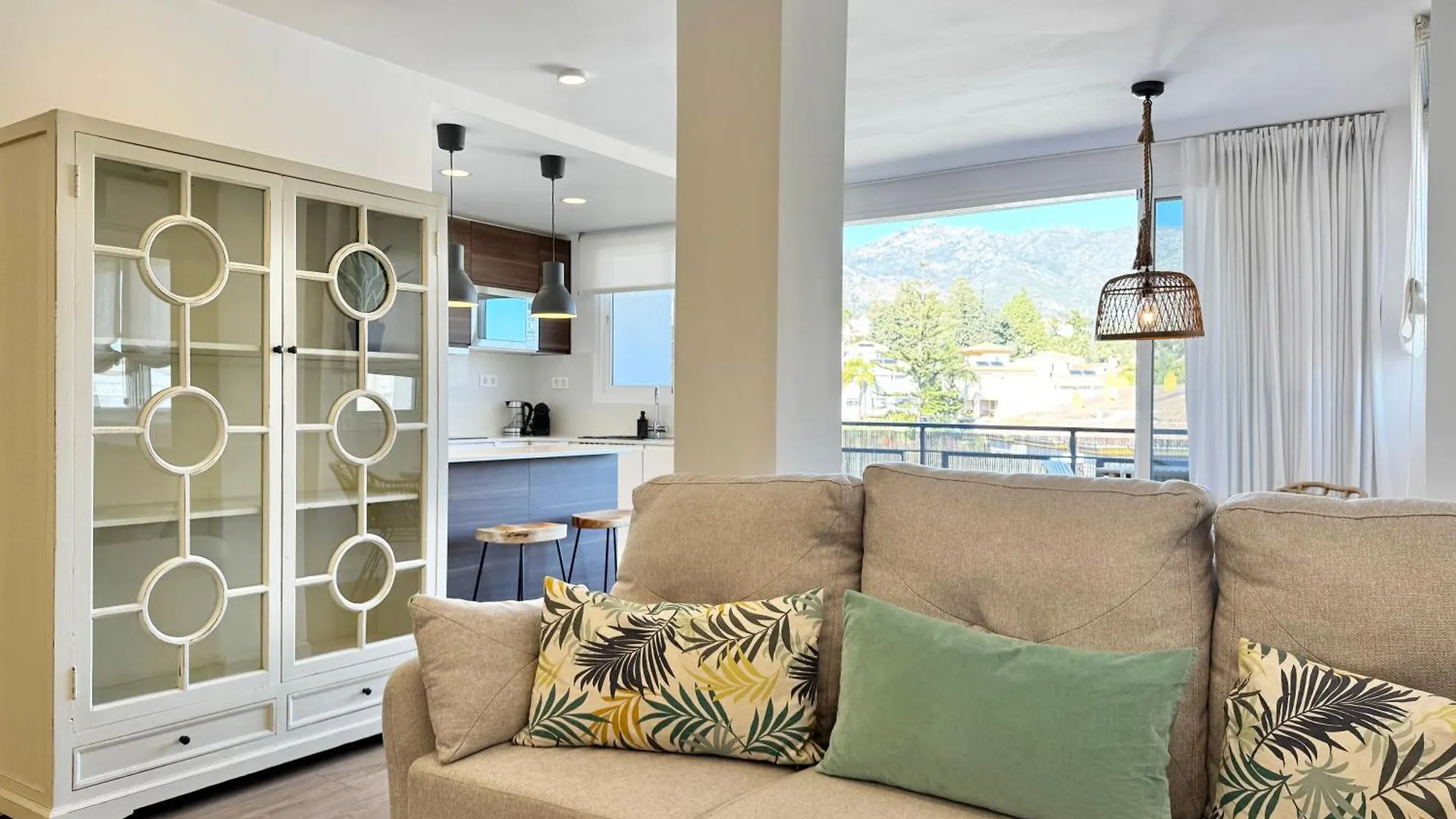 Apartment Oasis Studio II Marbella Center With Mountain Views - Eaw Homes